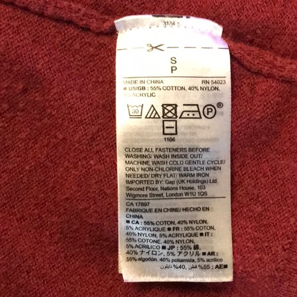 GAP Tierra Red Textured Boyfriend V-Neck Cardigan - Picture 14 of 16